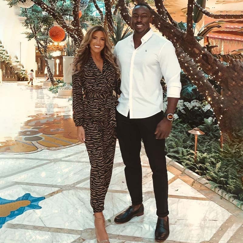 Web design block featuring muscle-fit apparel with high-quality visuals and key product details