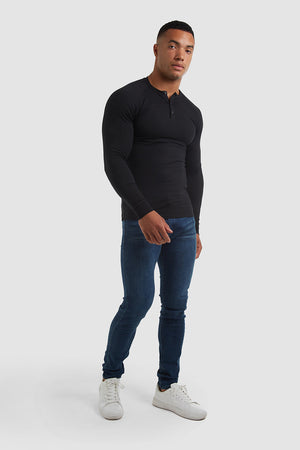 Long Sleeve Everyday Henley T-Shirt in Black - TAILORED ATHLETE - USA