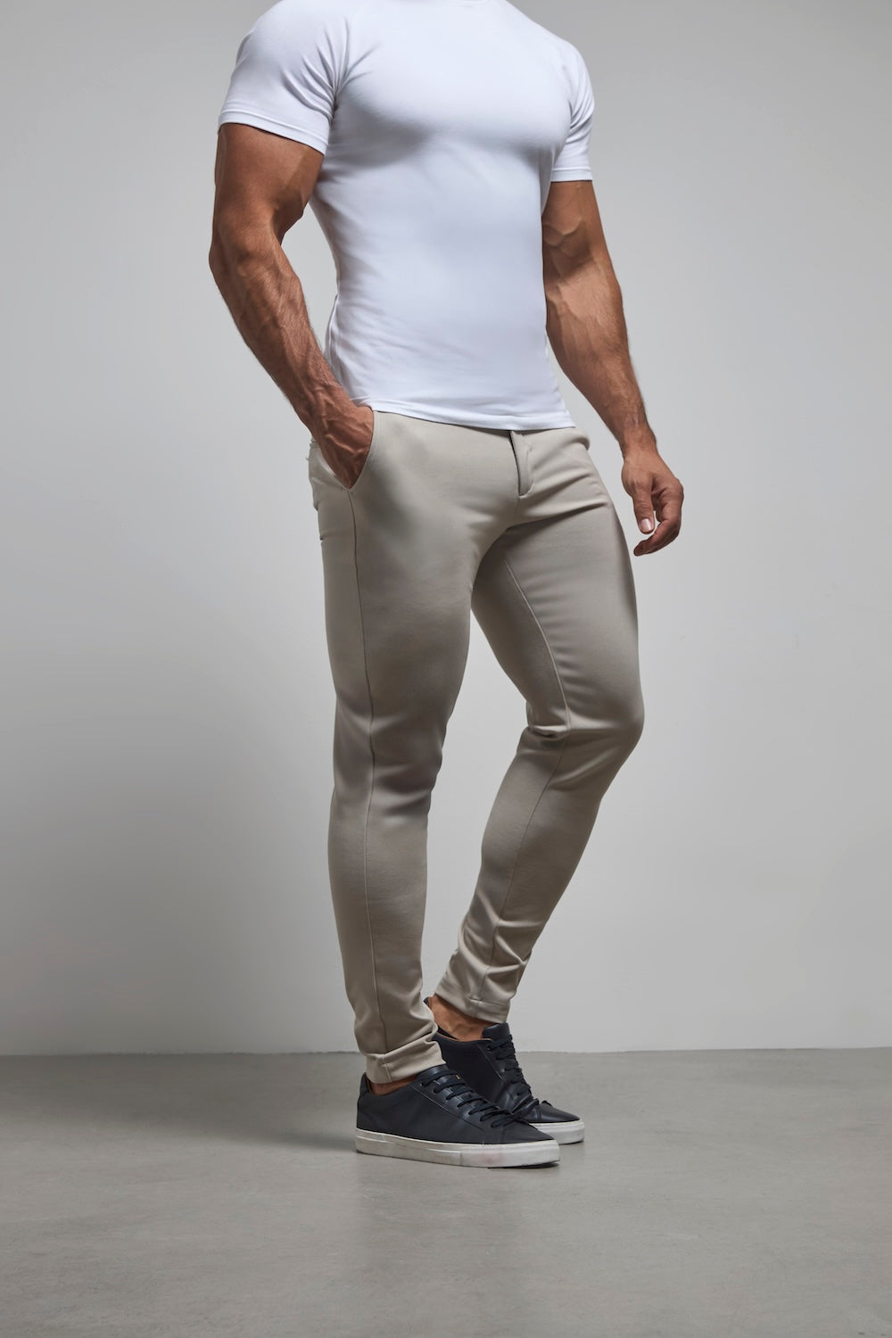 365 Pants in Sand