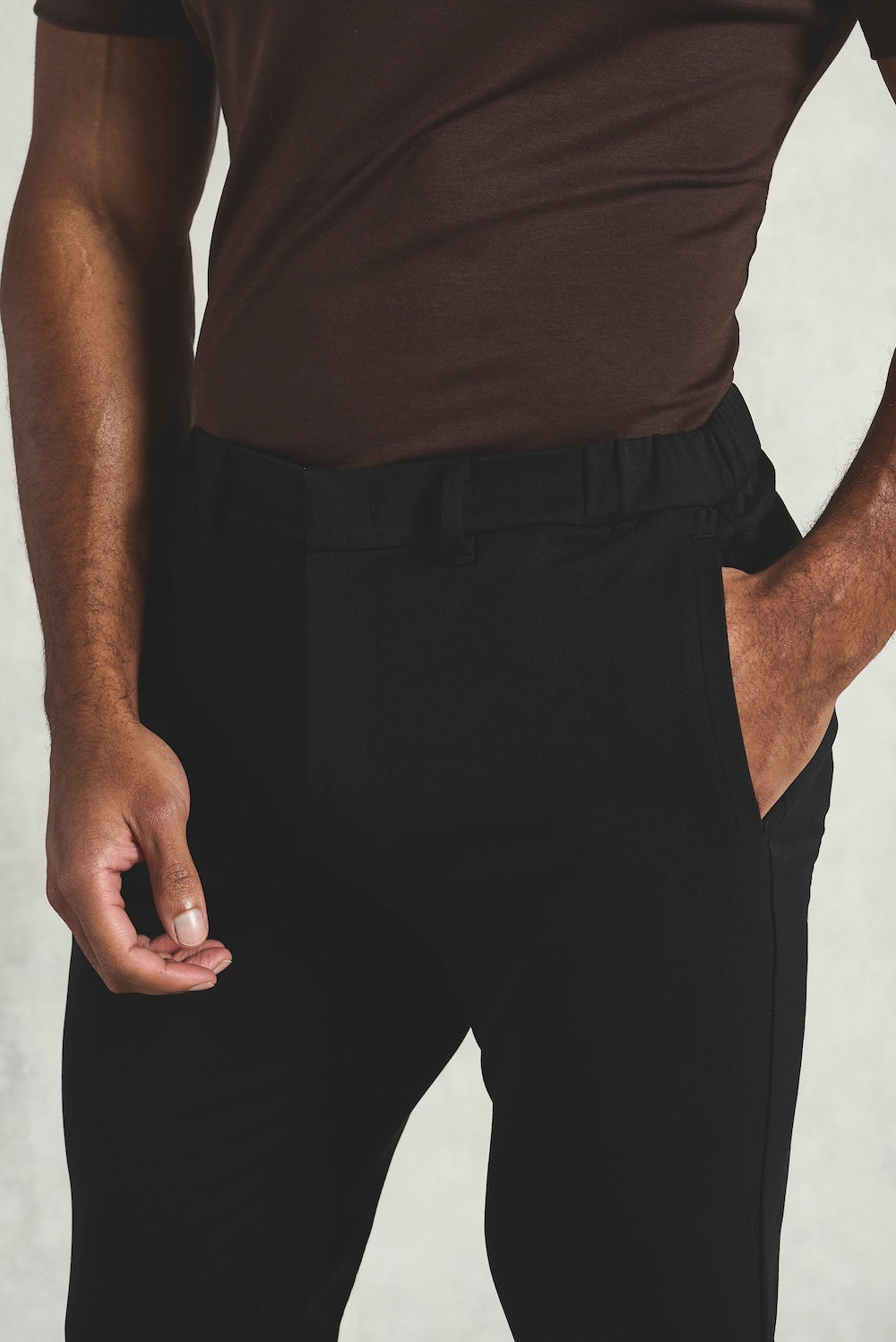 365 Athletic Fit Pants in Black - TAILORED ATHLETE - USA
