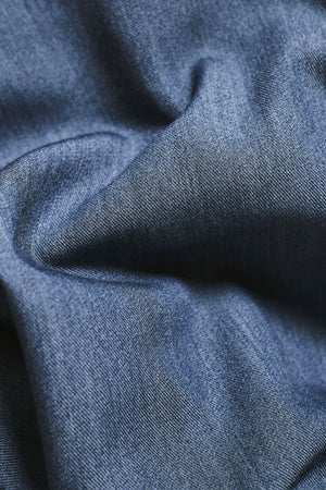Athletic Fit Essential Pants in Chambray