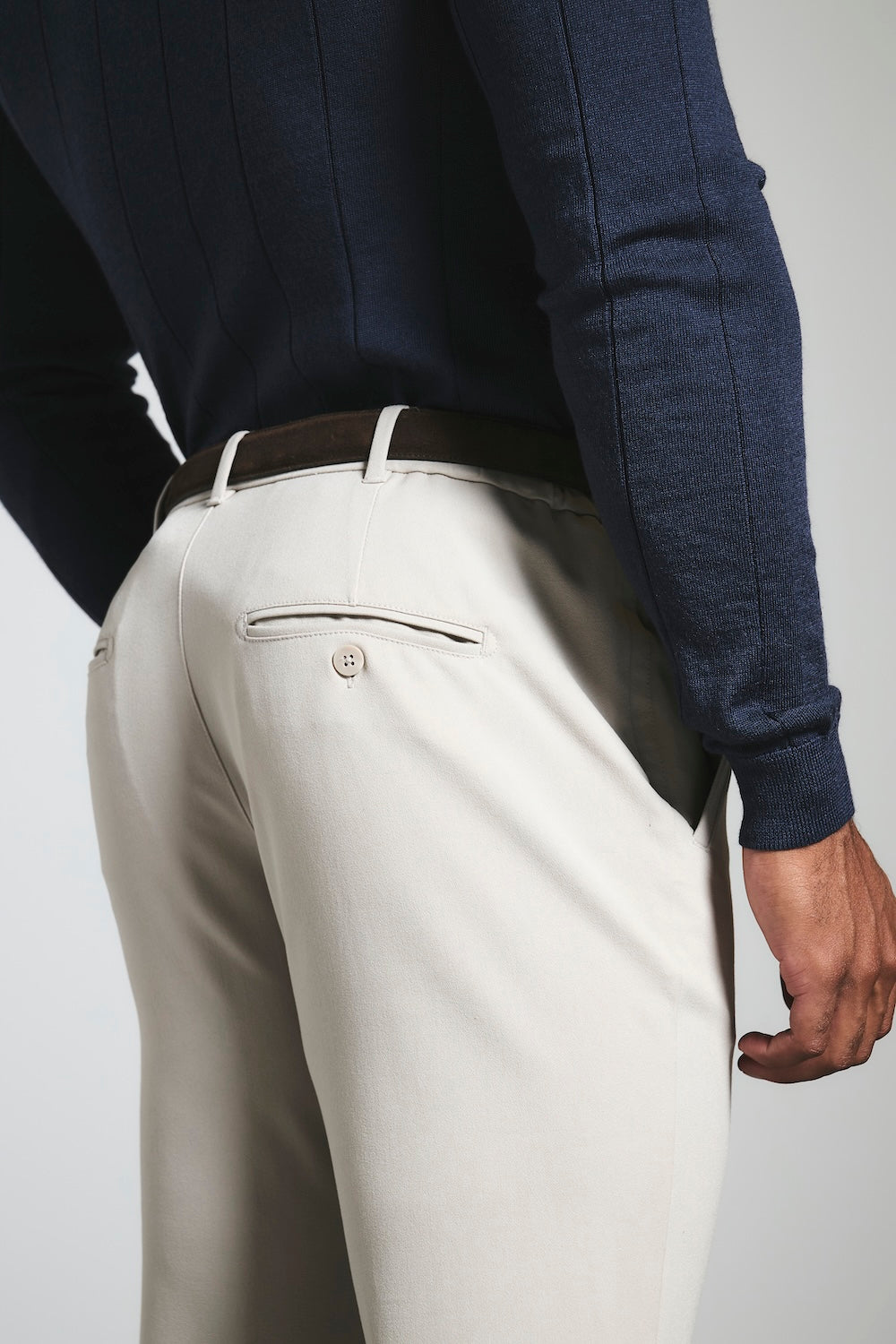 365 Athletic Fit Pants in Sand
