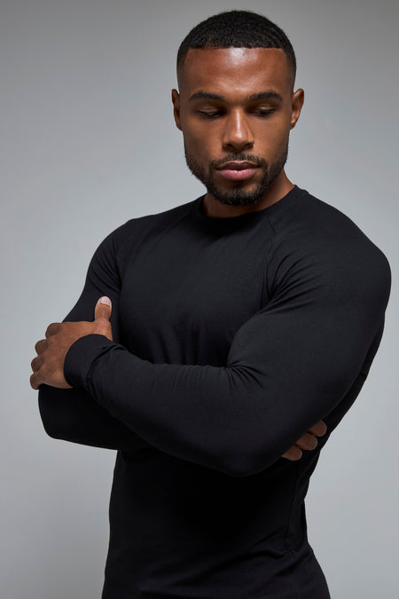 Athletic Fit 3 Pack Long Sleeve T-Shirt in Black, Navy & Khaki