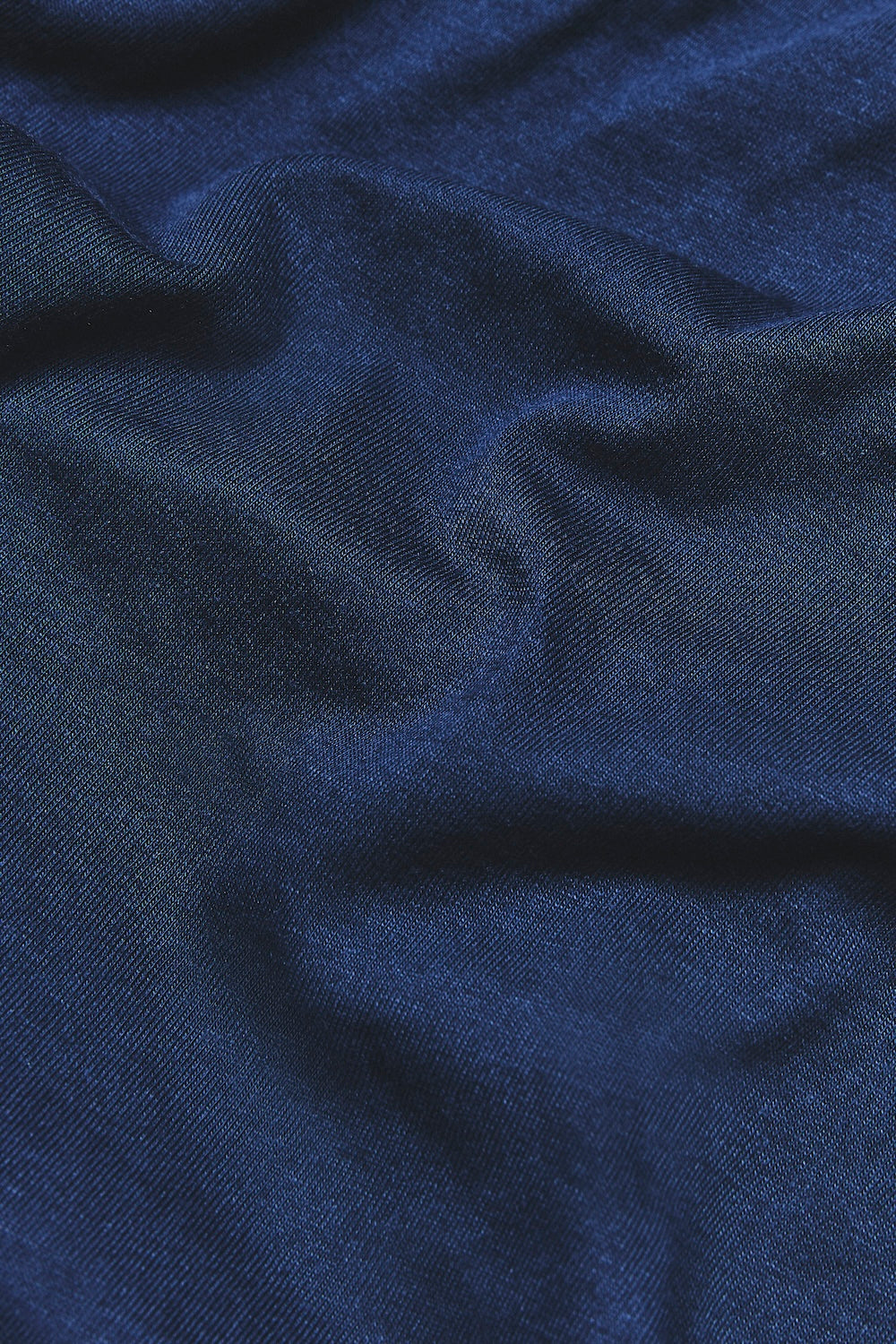 Essential Training Top in Navy - TAILORED ATHLETE - USA