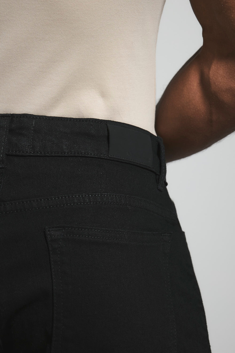 Athletic Fit Stretch Jeans in Black