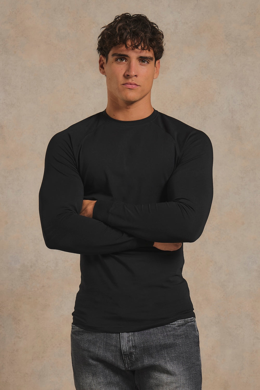 Athletic Fit Signature Long Sleeve T-Shirt in Black