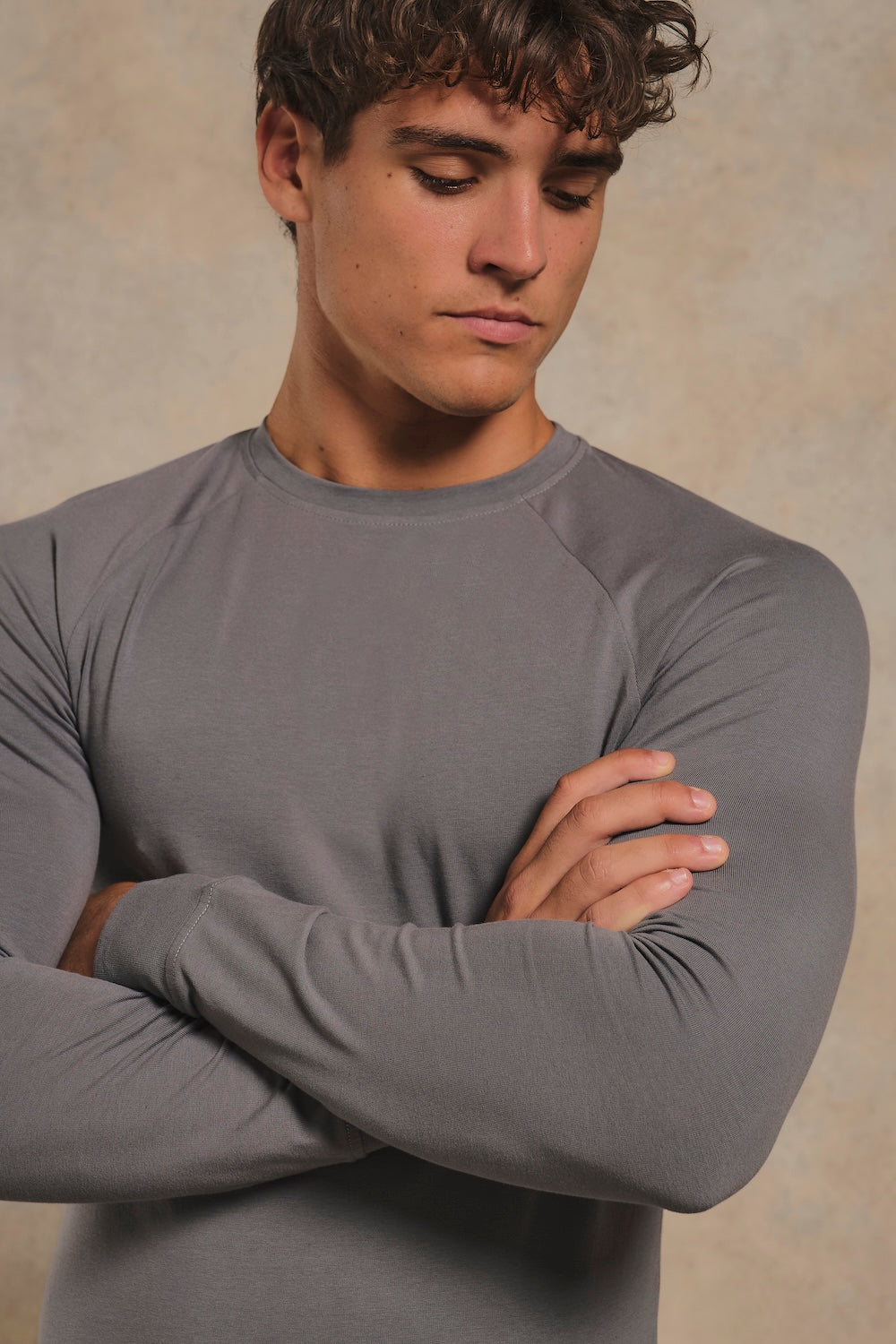 Athletic Fit Signature Long Sleeve T-Shirt in Charcoal