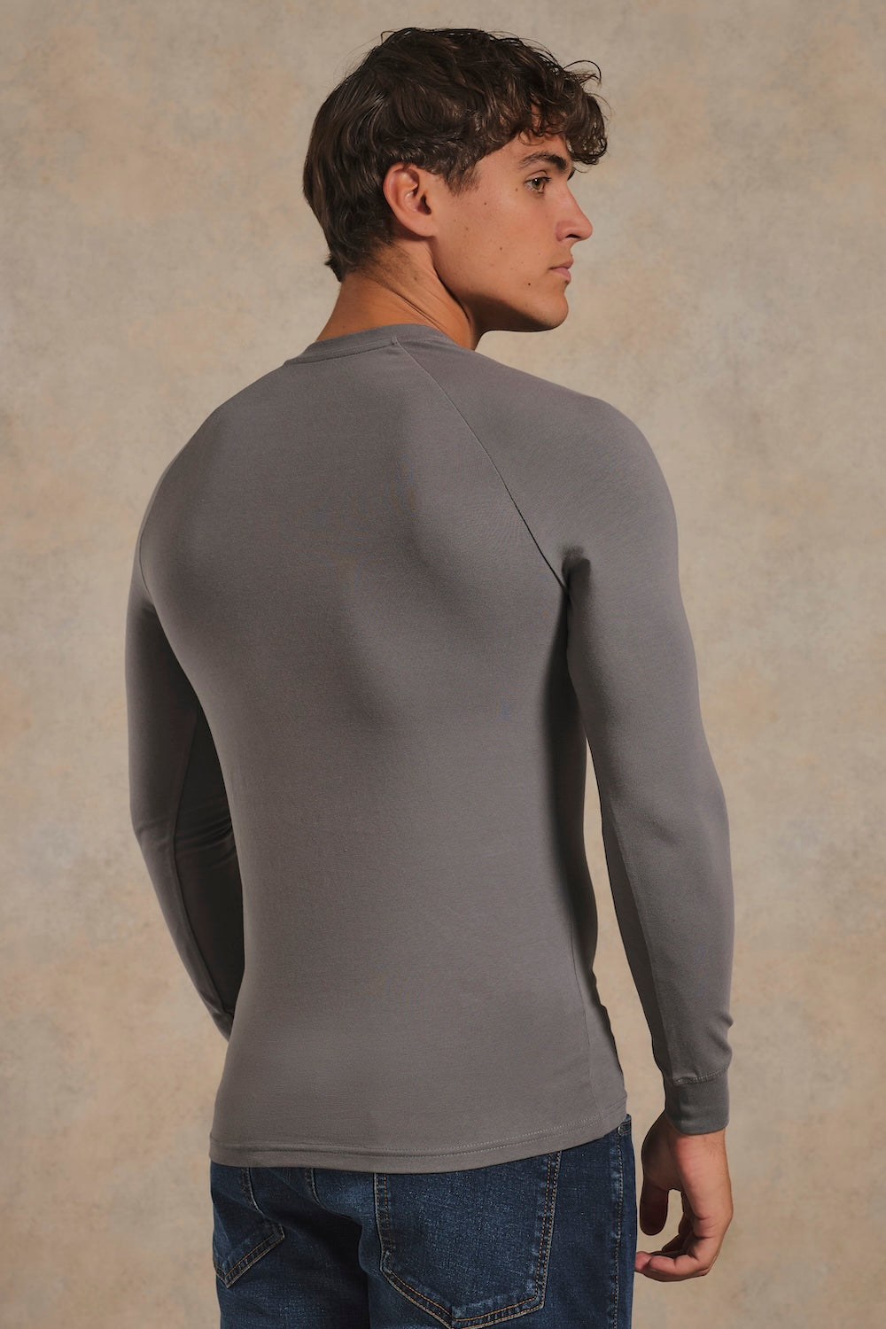 Athletic Fit Signature Long Sleeve T-Shirt in Charcoal