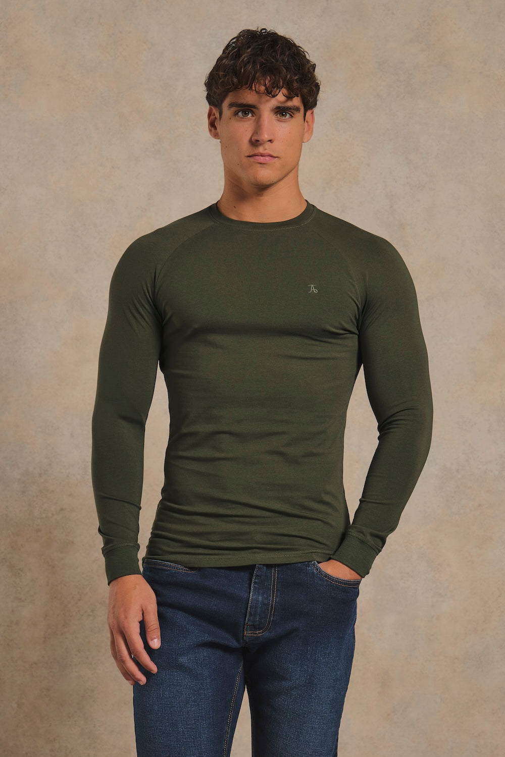 Athletic Fit Signature Long Sleeve T-Shirt in Khaki