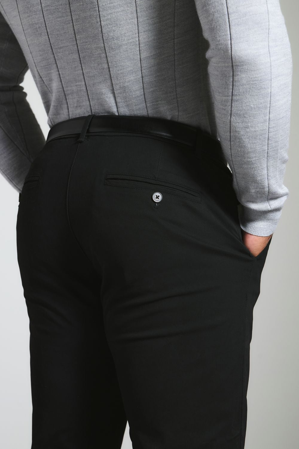 Athletic Fit Cotton Stretch Chino Pants in Black