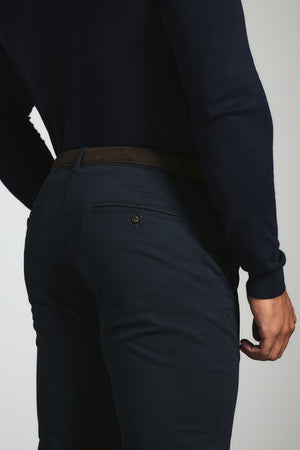 Athletic Fit Cotton Stretch Chino Pants in Navy