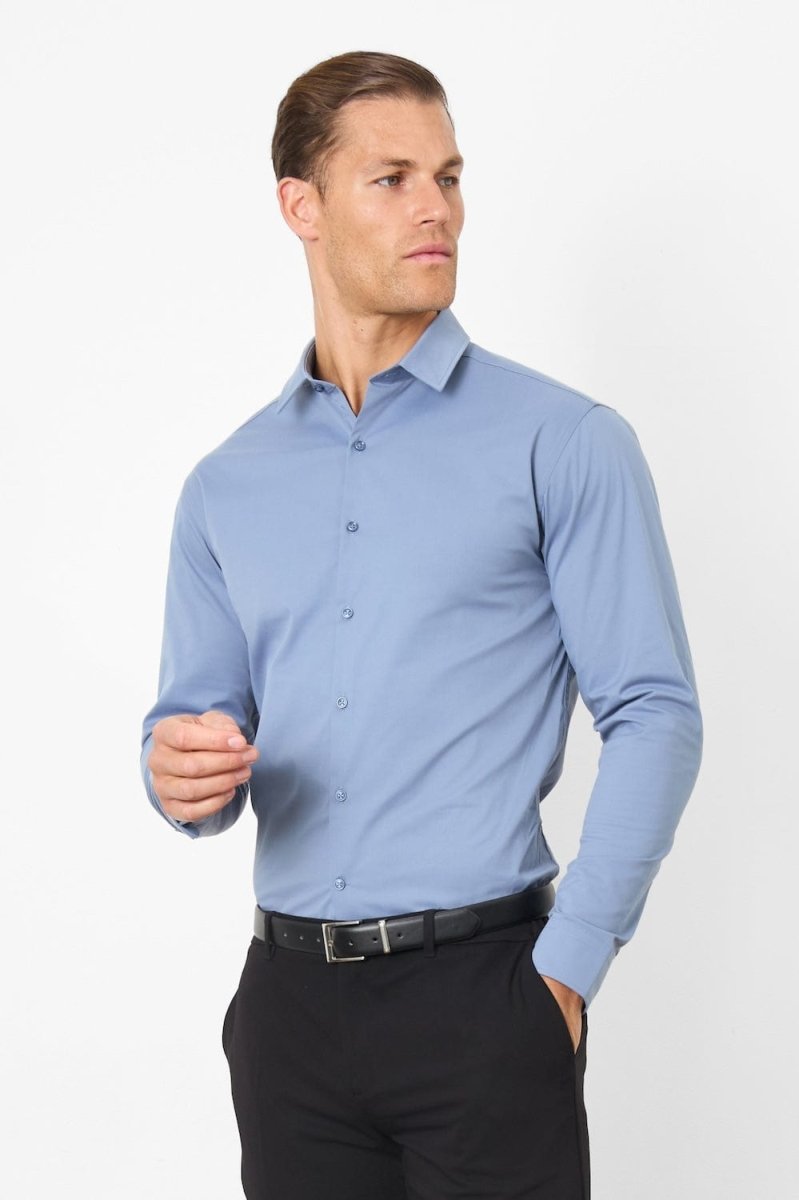 Model is 6ft 5 and wears size L - 40" chest, 34" waist