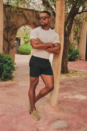 Athletic Fit Stretch Chino Shorts 5'' in Black