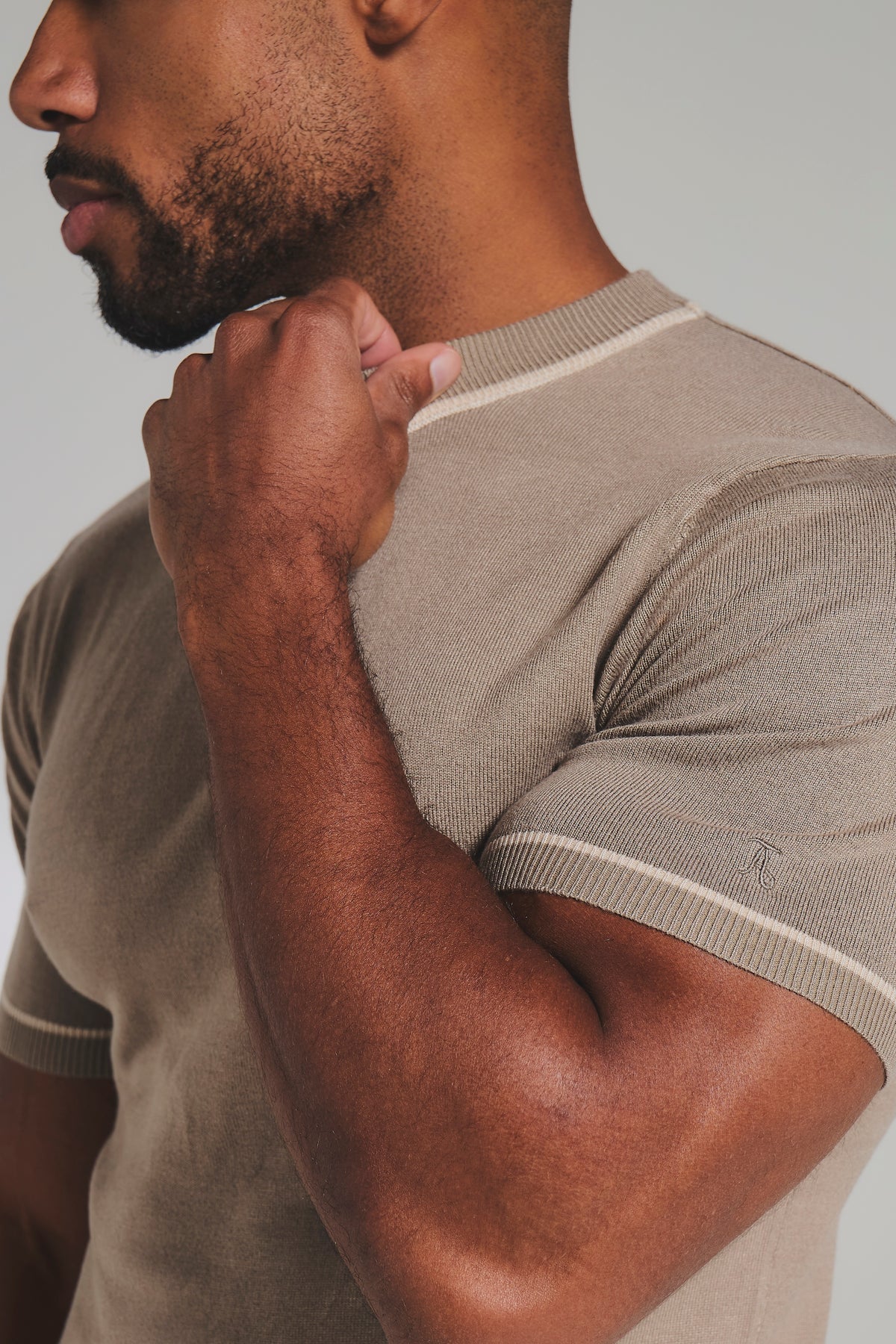Contrast Tipped Knitted T-Shirt in Taupe and Light Stone