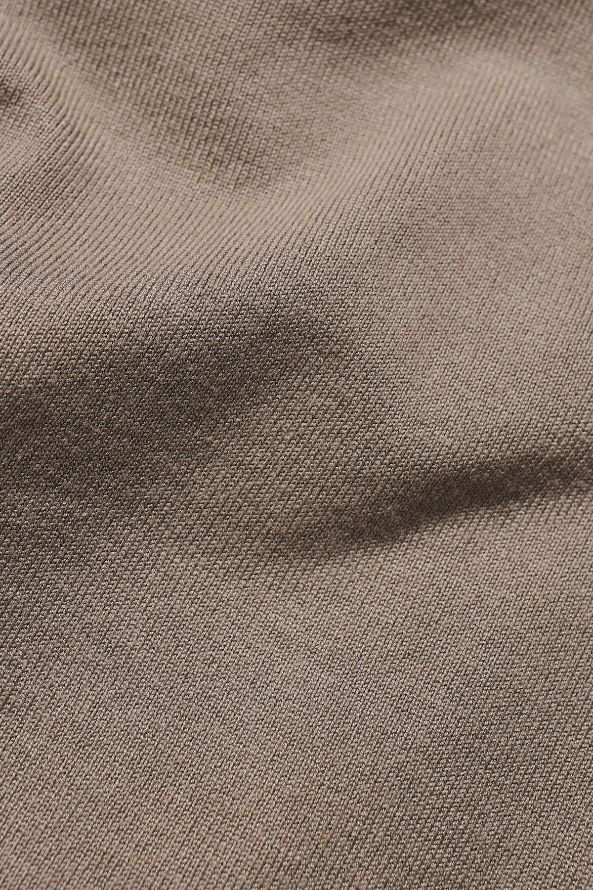 Contrast Tipped Knitted T-Shirt in Taupe and Light Stone