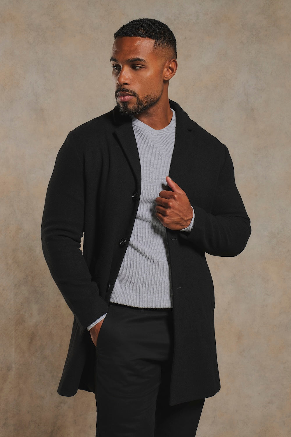 Single Breasted Overcoat in Black