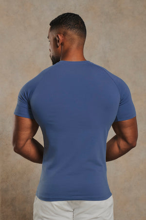 Athletic Fit T-Shirt in Airforce