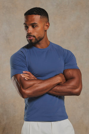 Athletic Fit T-Shirt in Airforce