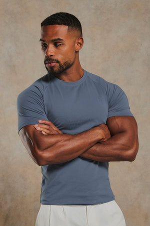 Athletic Fit T-Shirt in Airforce