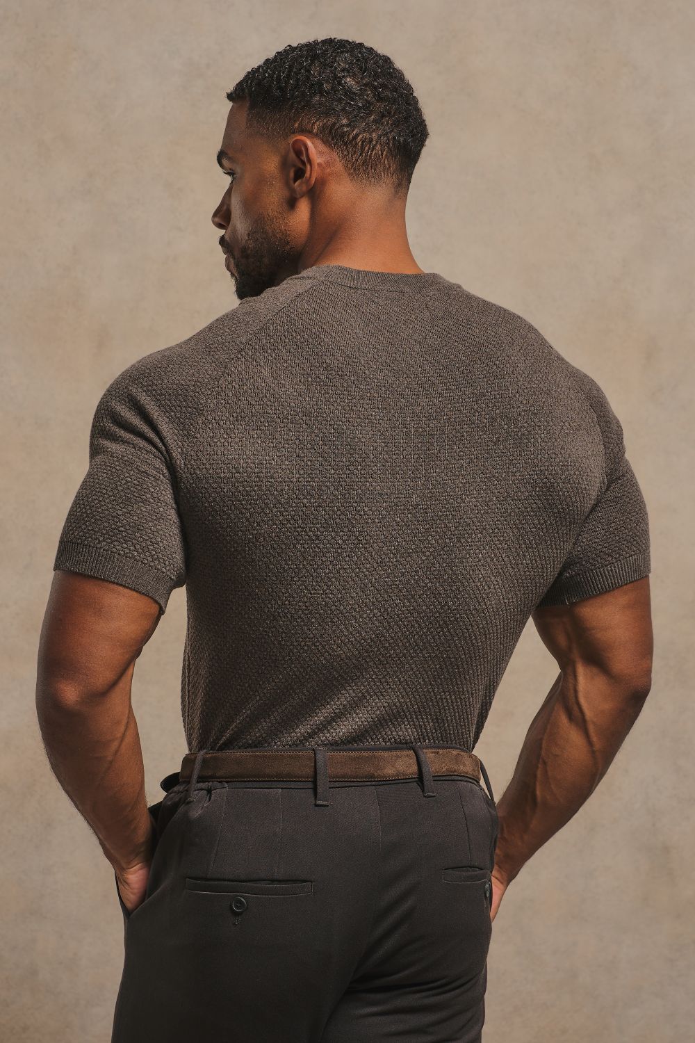 Textured Knitted T-Shirt in Chocolate