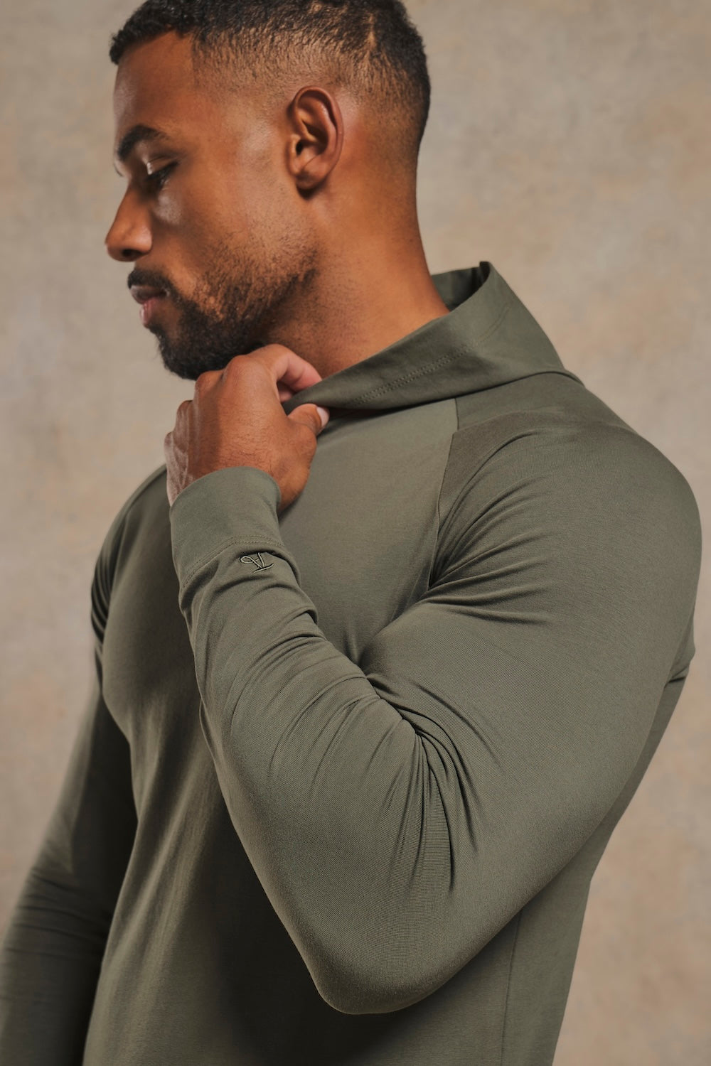Athletic Fit Hooded Long Sleeve Top in Khaki