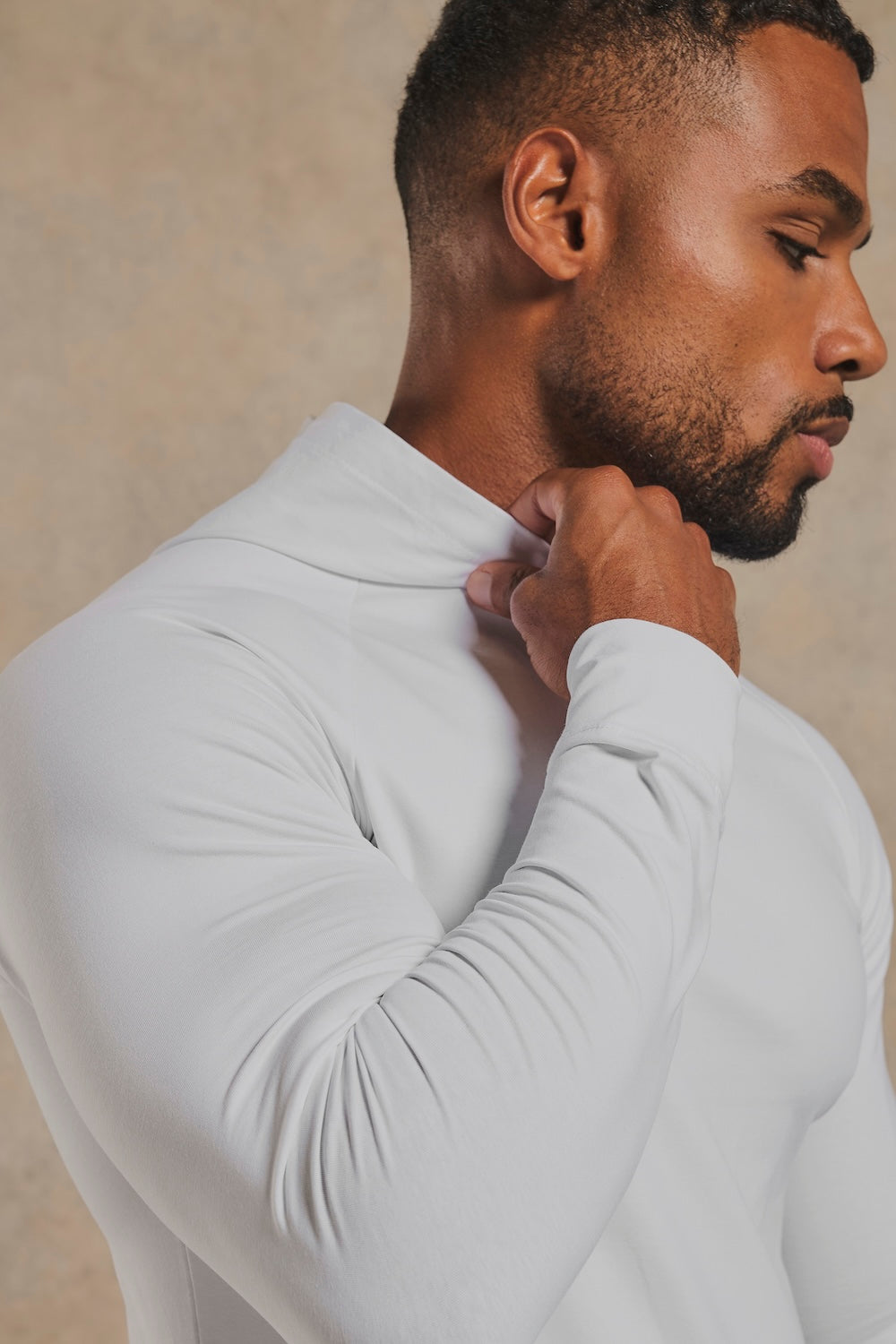 Athletic Fit Hooded Long Sleeve Top in White
