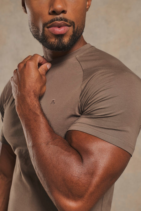 Athletic Fit T-Shirt in Latte