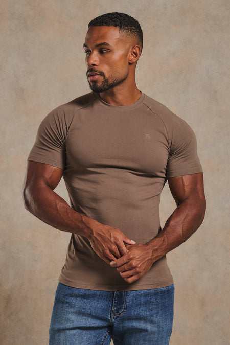 Athletic Fit T-Shirt in Latte