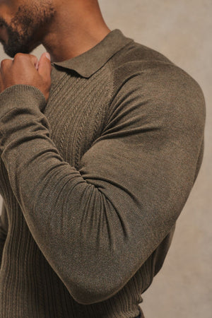 Fine Cable Knitted Open Collar Polo Shirt in Dark Mocha Marl