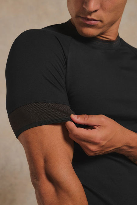 Wide Tipped Fashion T-Shirt in Black with Chocolate Tipping