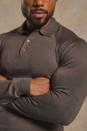 Knitted Polo Shirt in Mocha