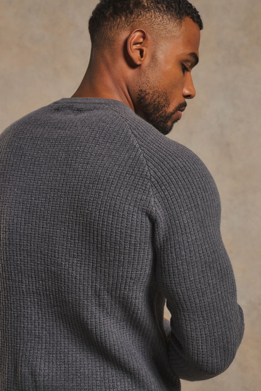 Fisherman Crew Neck Sweater in Steel Grey