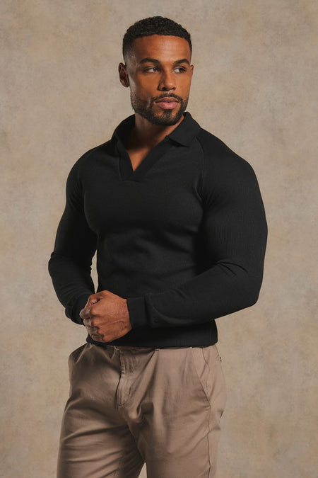 Textured Buttonless Polo Shirt in Black