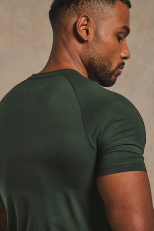 Muscle Fit T-Shirt in Dark Forest