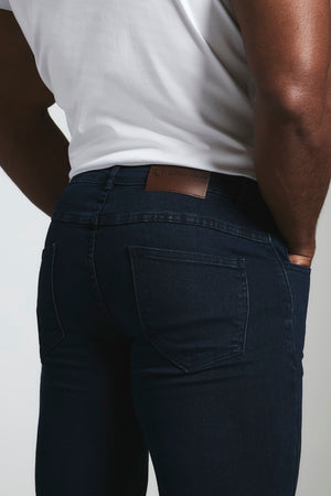Athletic Fit Jeans in Indigo
