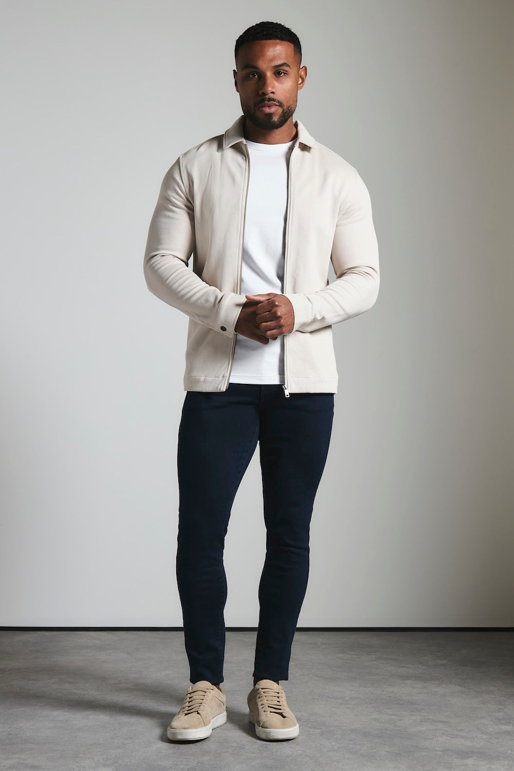 Athletic Fit Jeans in Indigo