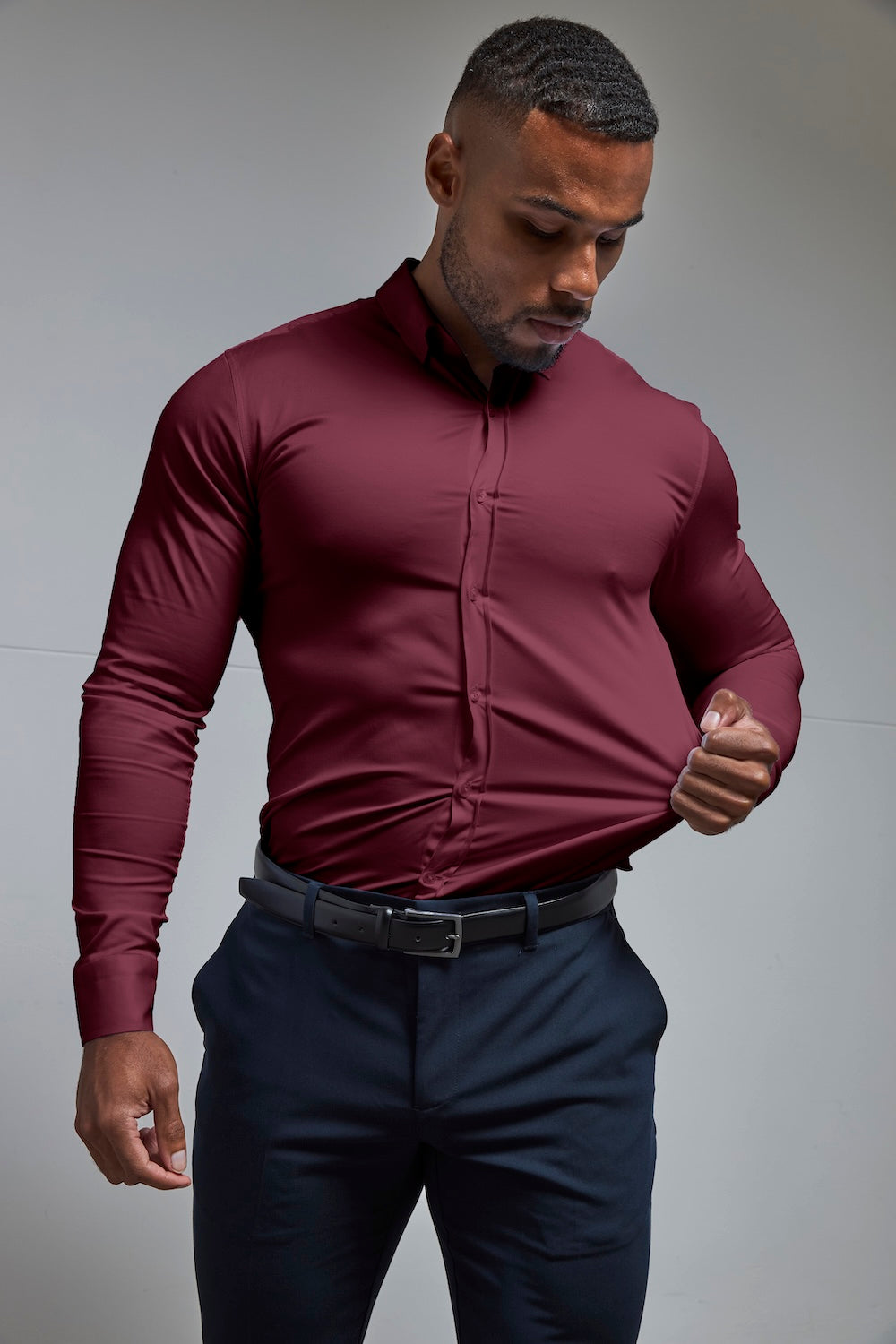 Athletic Fit Dress Shirt in Burgundy L