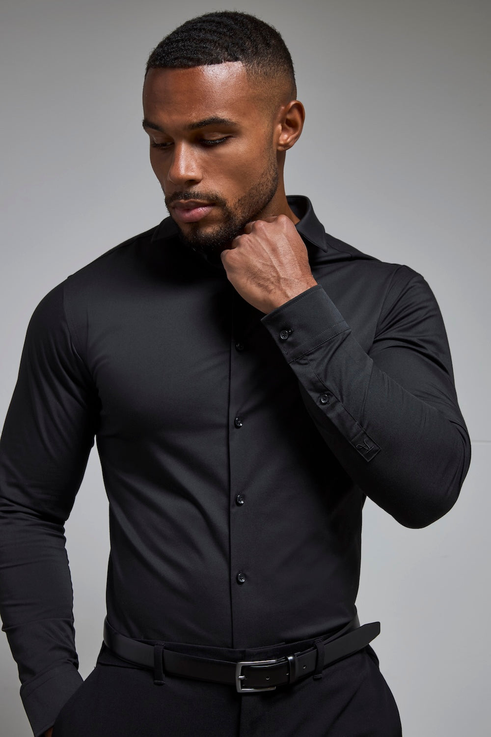 Mens Tailored Athlete Black Muscle Fit Dress Shirt XL