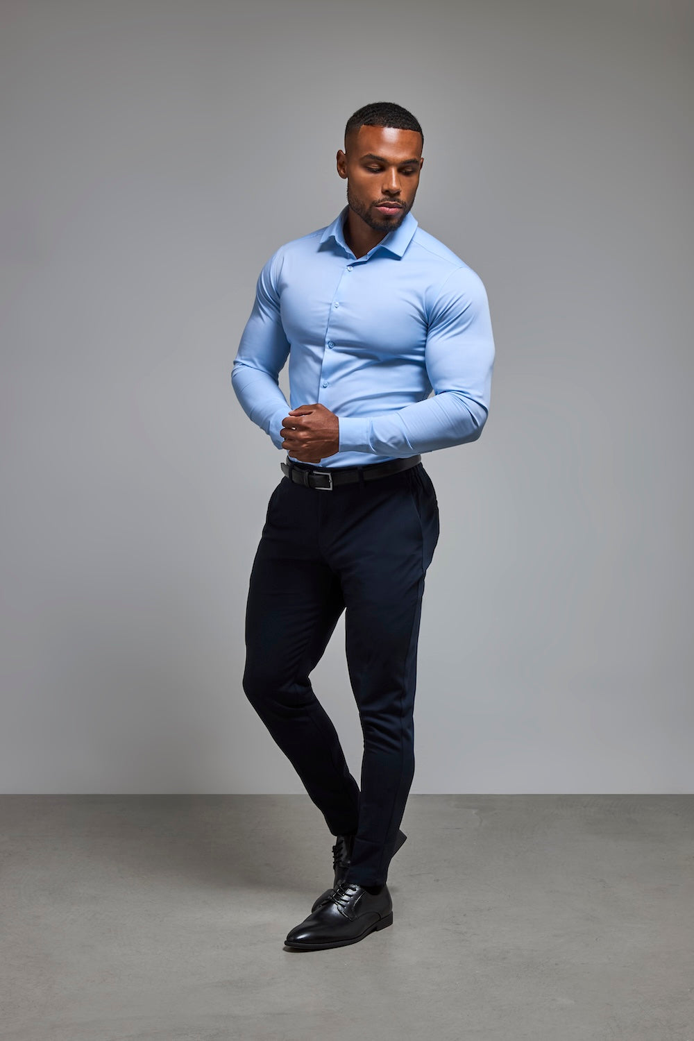 Mens Tailored Athlete Light Blue Muscle Fit Dress Shirt Large