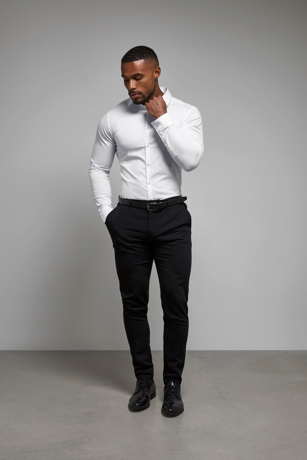 Dress Shirt in White Classic and Tailored Elegance S