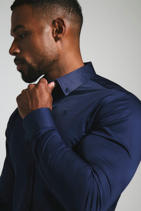 Athletic Fit Signature Shirt 2.0 in French Navy