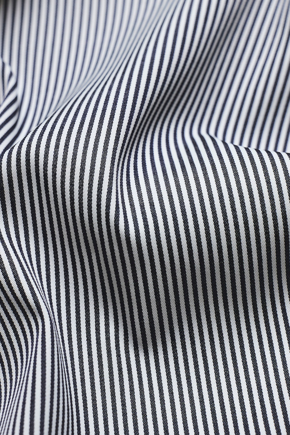 Performance Business Shirt in Navy/White Bengal Stripe