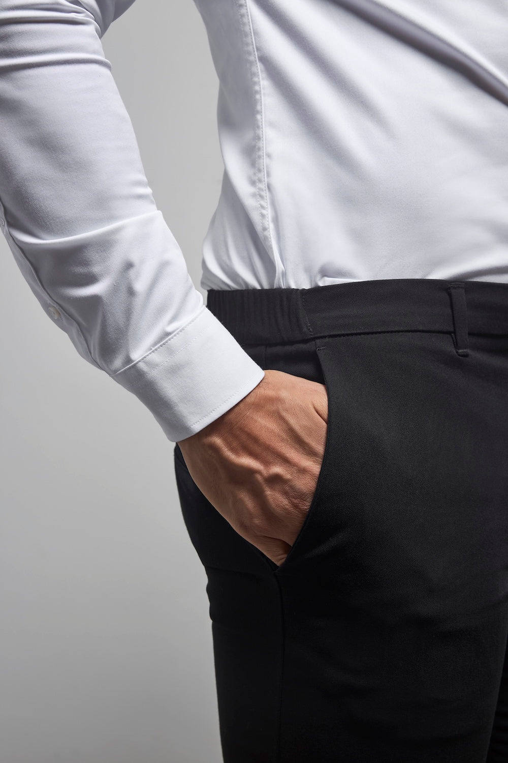 Athletic Fit Essential Pants in Black - TAILORED ATHLETE - USA