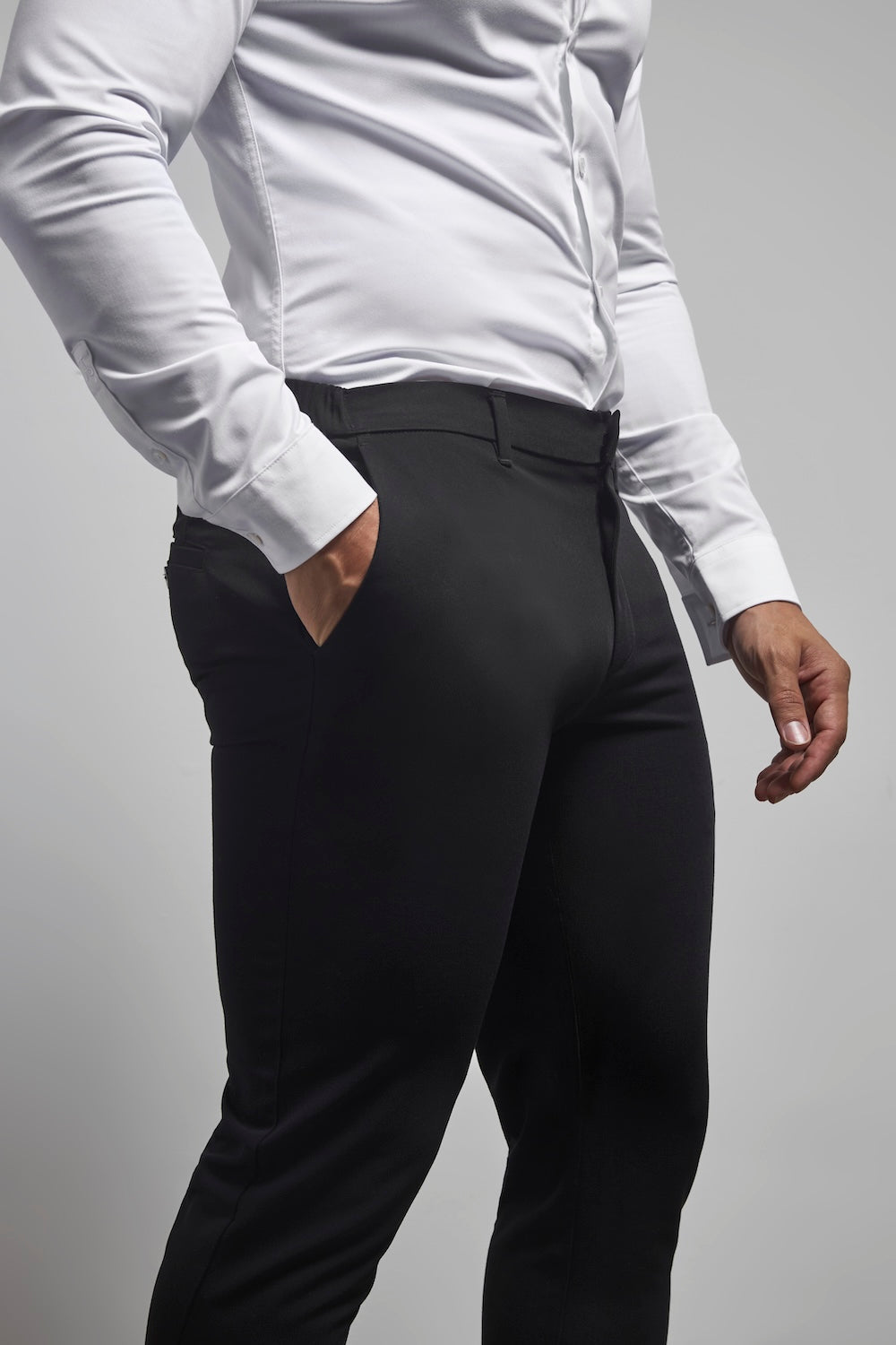 365 Pants in Black for Comfort and Versatile Style