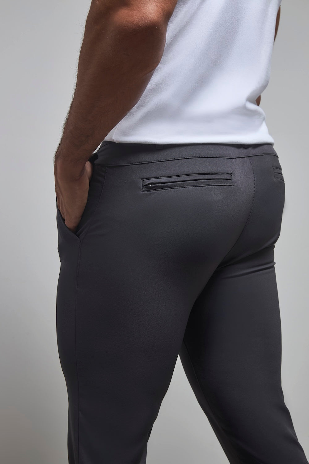 Everyday Tech Pants in Graphite - TAILORED ATHLETE - USA