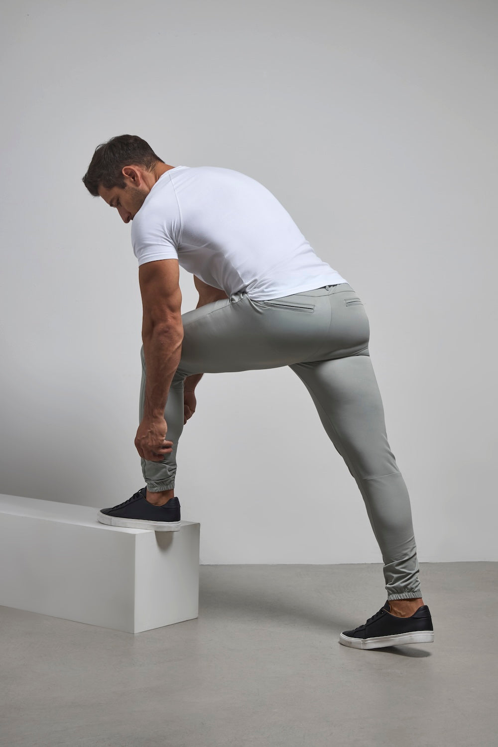 Everyday Tech Pants in Soft Grey - TAILORED ATHLETE - USA