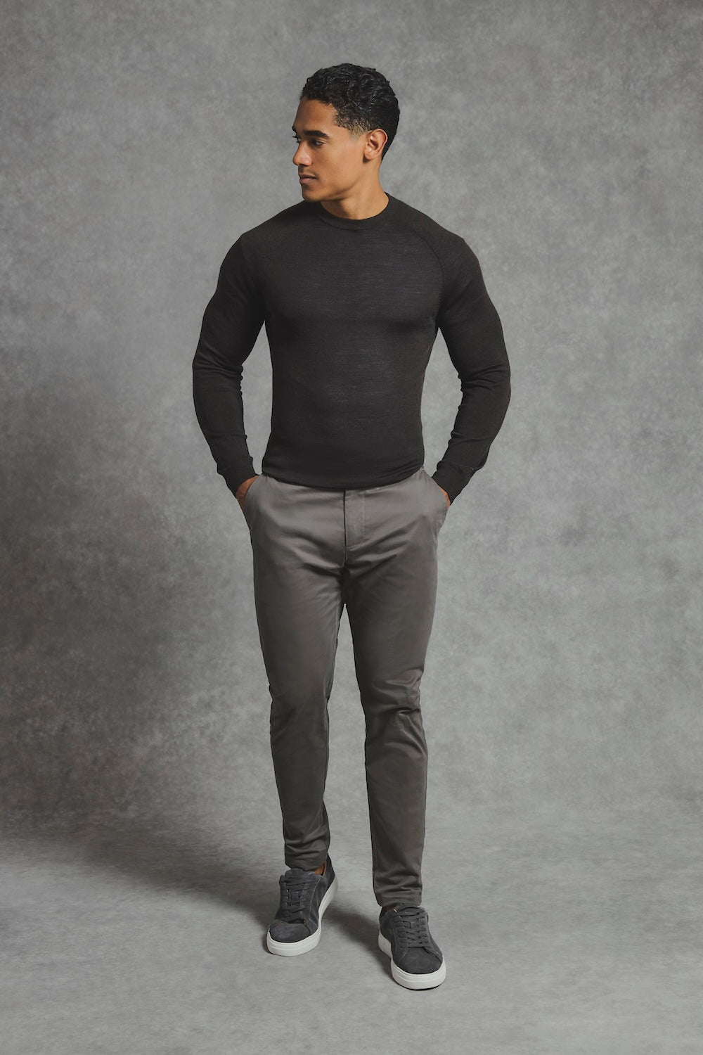 Extra Fine Merino Wool Crew Neck Sweater in Bitter Chocolate - TAILORED ATHLETE - USA