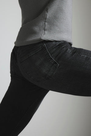Athletic Fit Stretch Jeans in Grey