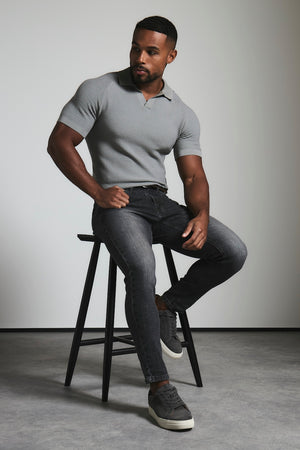 Athletic Fit Stretch Jeans in Grey
