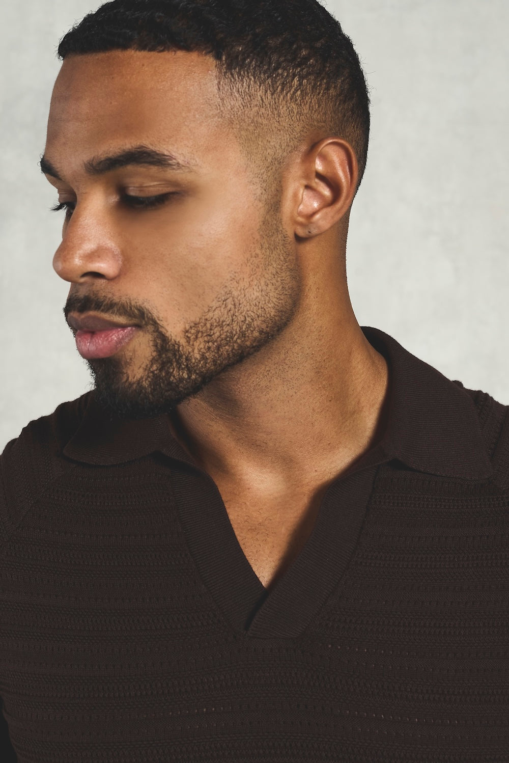 Horizontal Stripe Cotton Knitted Polo Shirt in Chocolate - TAILORED ATHLETE - USA